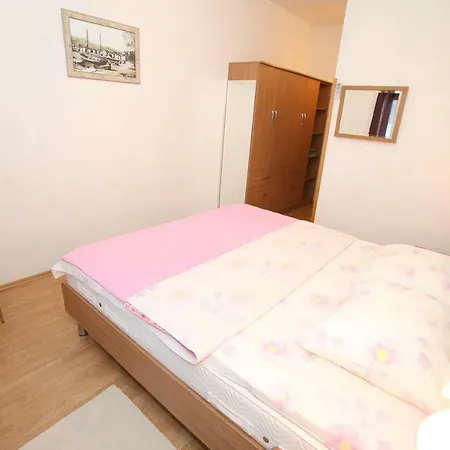 Πανσιόν With The Sea View 3*