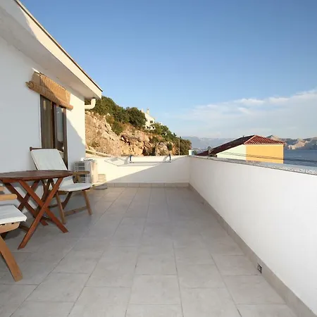 With The Sea View Pensiune 3*
